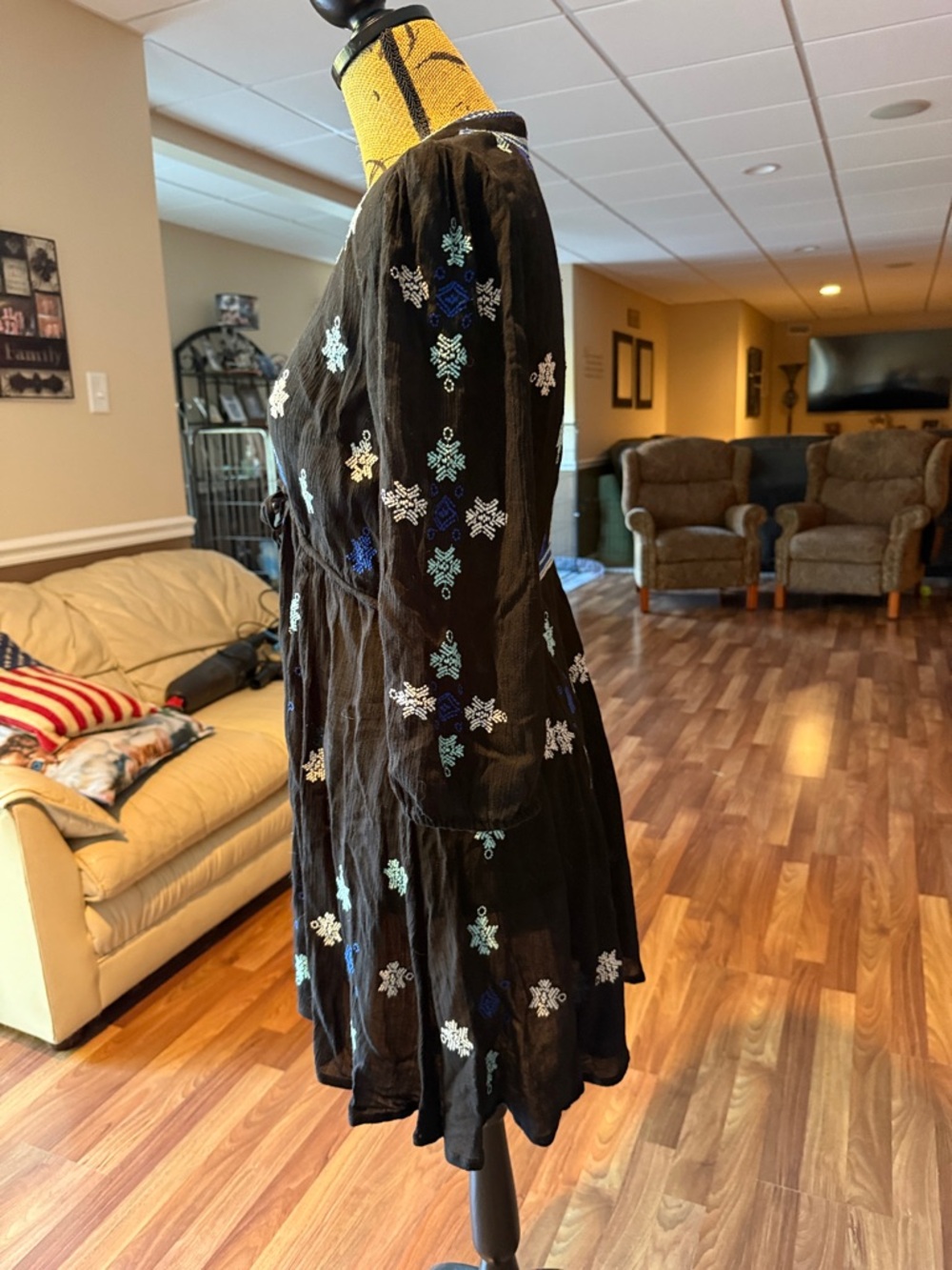Free People size XS black designed slightly sheer dress or worn as a tunic - Picture 3 of 7